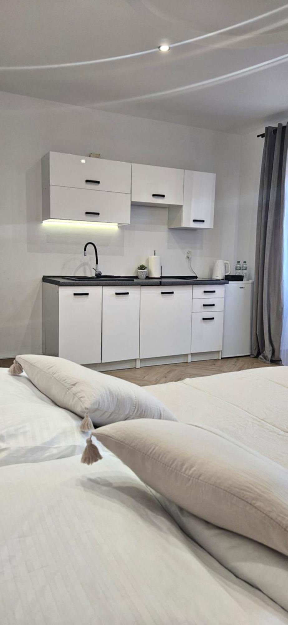 Apartamento Cztery Katy W Rynku Wałbrzych Exterior foto